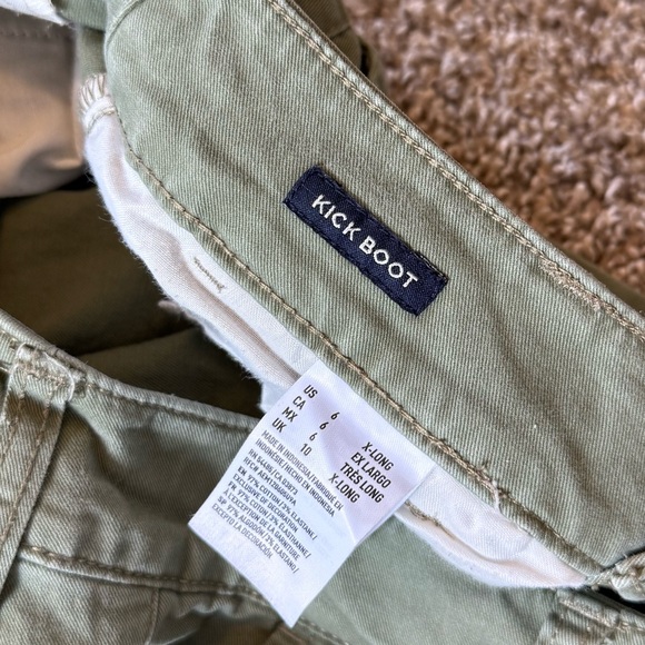 American Eagle Pants - Picture 4 of 6